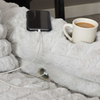 𝗟𝗶𝗺𝗶𝘁𝗲𝗱 𝗧𝗶𝗺𝗲 𝗢𝗳𝗳𝗲𝗿💖- Nestle Chaise Lounge With Dual Cupholders And Charging Ports